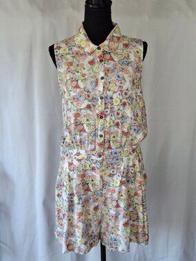 LC Lauren Conrad Floral Romper Sz L